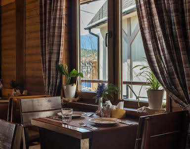 День рождения в Альпийская Долина