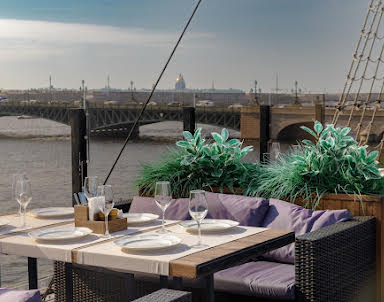  ресторан Фрегат «Благодать»