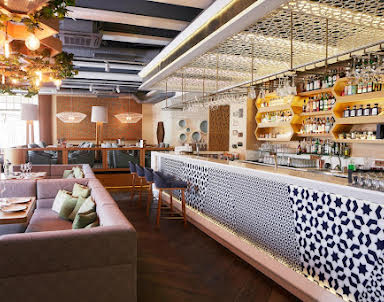  ресторан Lalaki