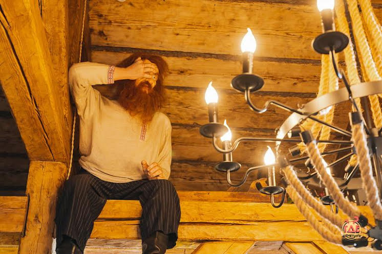 Основной зал ресторана "Корчма" в «Старая Мельница» фотография №6