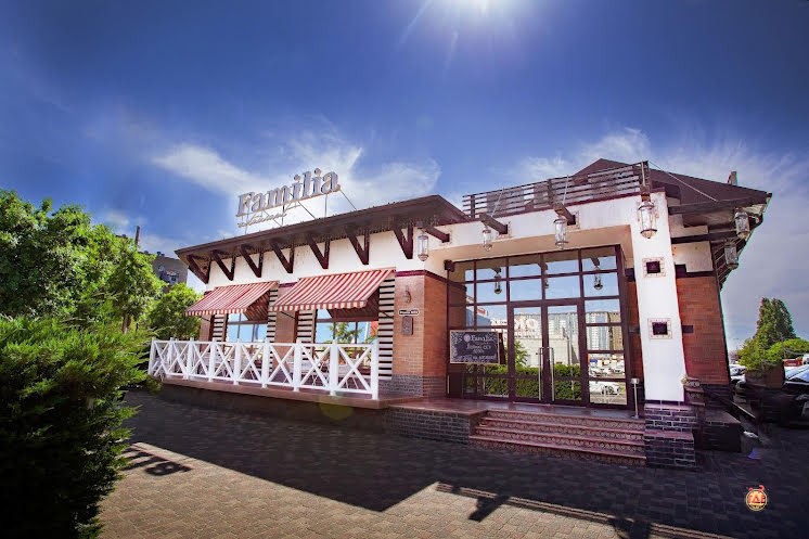 Летняя терасса в «Familia» фотография №8