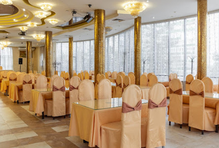 Зал «Золотой» в Малый банкетный зал