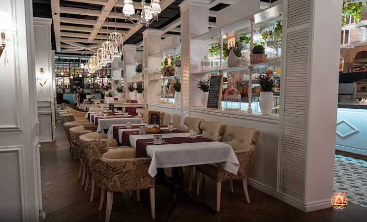 Основной зал в «Pinzeria by Bontempi» фотография №5