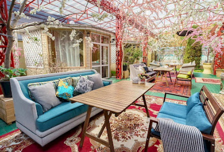 Зал «Париж»  в Беседки