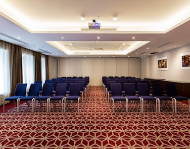  ресторан SHERATONPLAZA Ufa - Congress Hotel