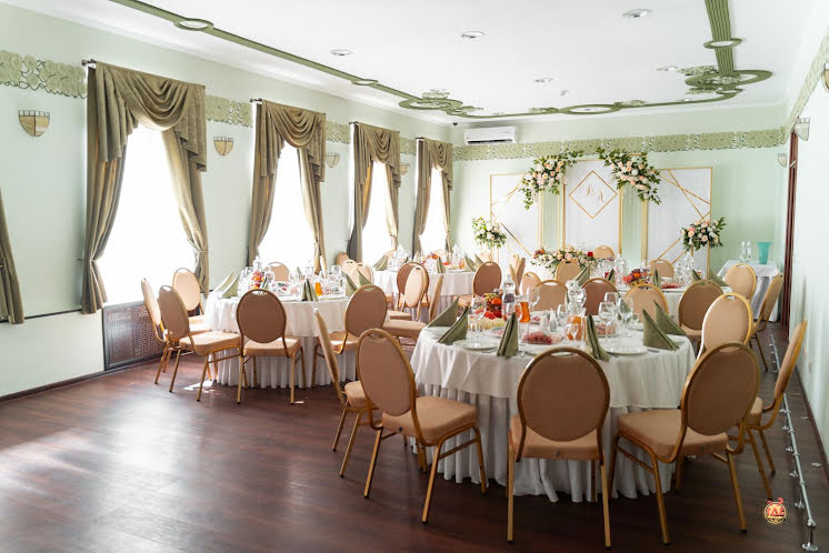 Зал «Императорский» в «Бристоль-Жигули» фотография №4