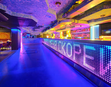 День рождения в Руки ВВерх! Бар на Московском