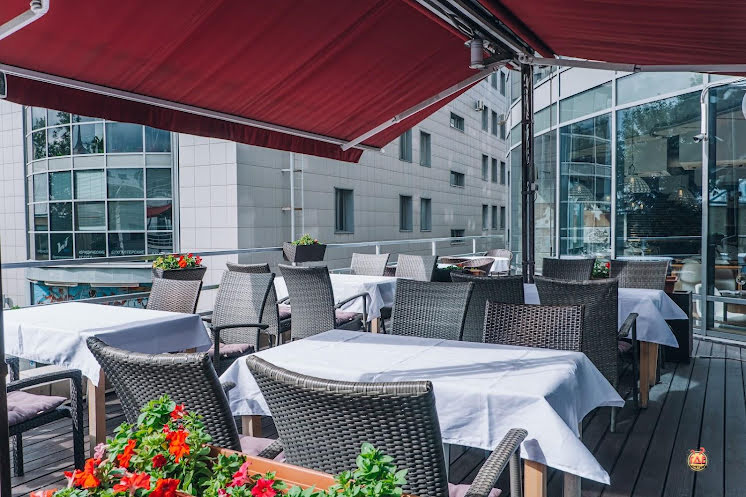 Терраса в «KorovaBar» фотография №1