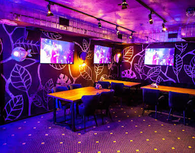  ресторан ИКRA. Restoclub & karaoke