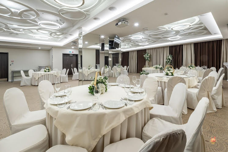 Зал «Шишкин»  в «Рамада» фотография №5