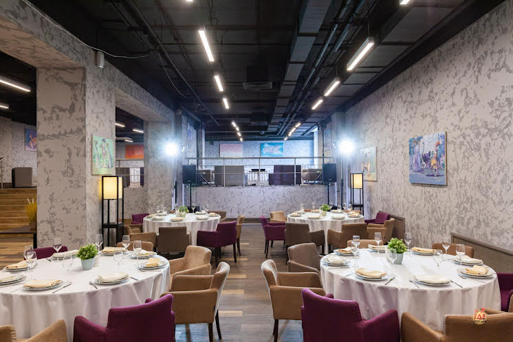 Банкетный зал «Винсент Ван Гог» в «Арт Москва Войковская» фотография №14