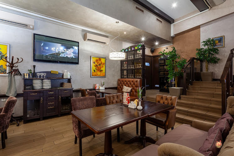 Основной зал в «Vinsent на Мира» фотография №14