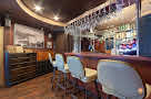 Барный зал в «Честертон»