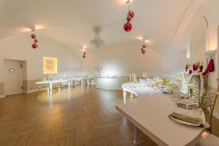 Основной зал в «на Балах» фотография № 1