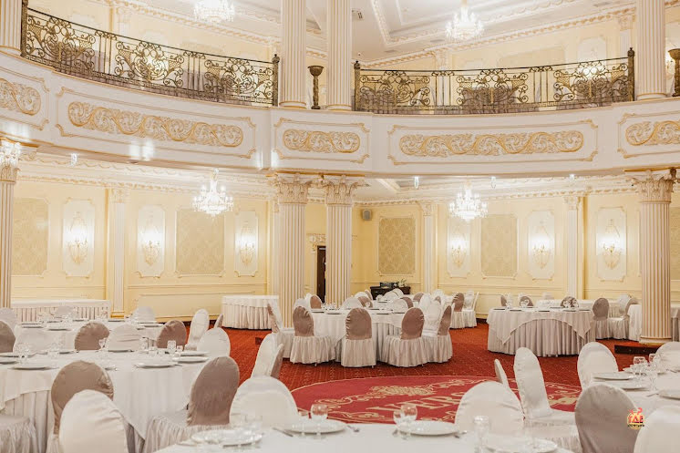 Зал "Центральный" в «Версаль» фотография №15