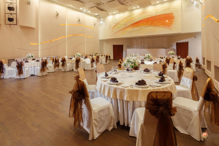 Основной зал  в «Урал» фотография №2