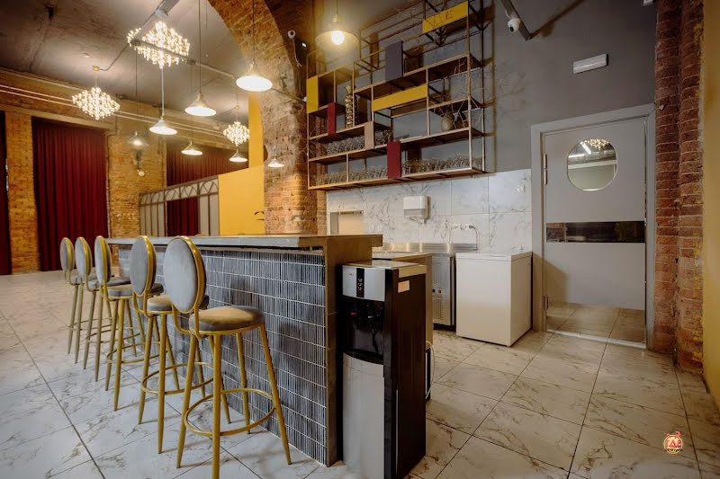 COM.NATA Mars на площади Ленина фотография №2