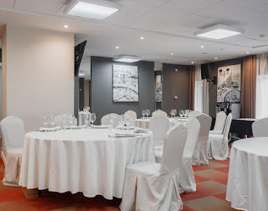  ресторан Mercure