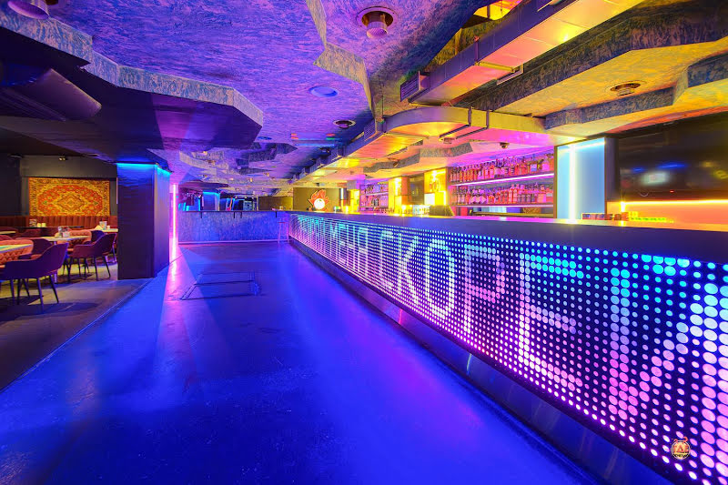 Руки ВВерх! Бар на Московском фотография №4