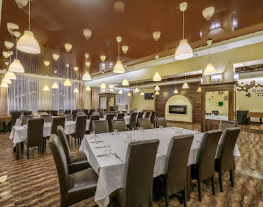  ресторан Волга