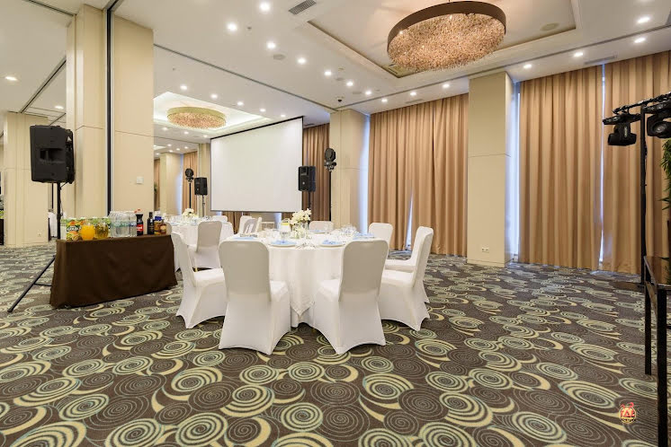 Зал "Сенатор" в «Ramada» фотография №8