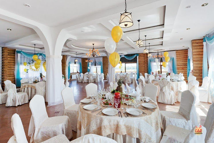 Банкетный зал в «Семигорье» фотография №16
