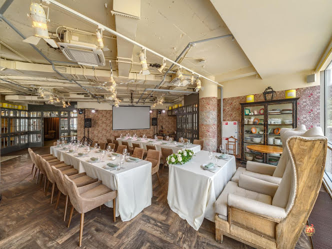 Банкетный зал в «MITRICH STEAKHOUSE» фотография №3