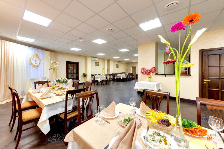 Основной зал в «Добро пожаловать» фотография №1