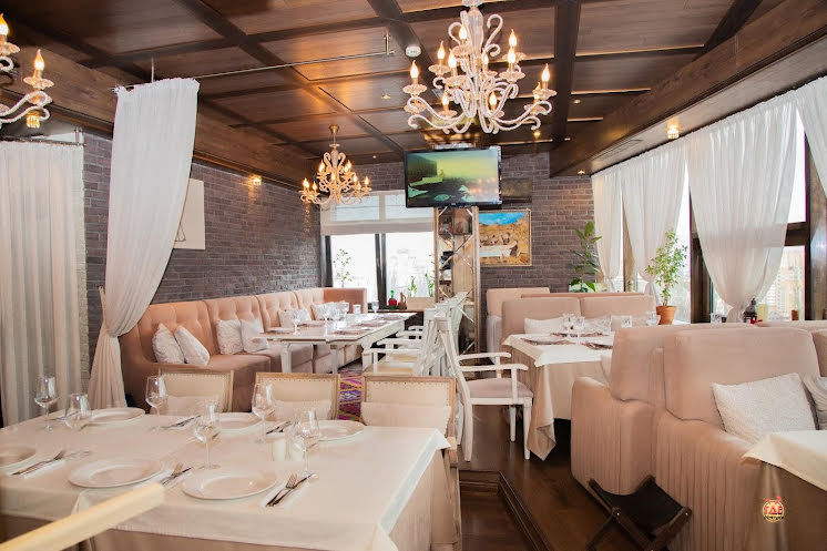 Основной зал  в «Кинто» фотография №10