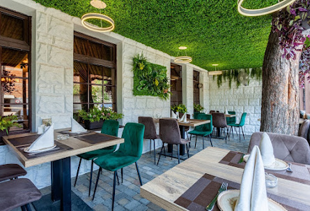 Летняя веранда в VIP-зал