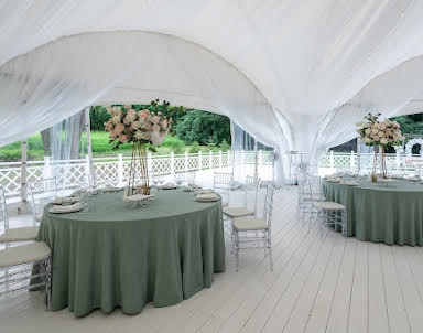  ресторан Emerald Parkway