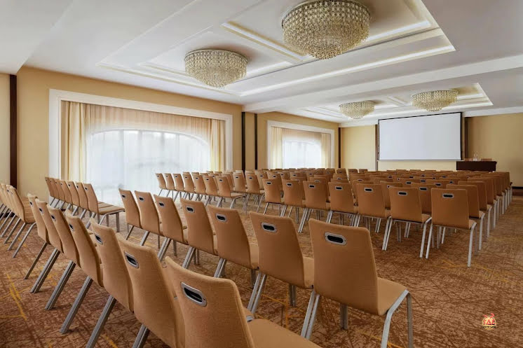 Зал «Чайковский» в «Grand Autograph Hotel Novosibirsk» фотография №19