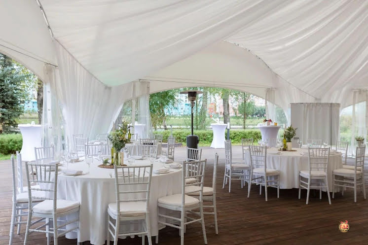 Большой шатер в «Яхт-клуб «Парк Рублёво»» фотография №4