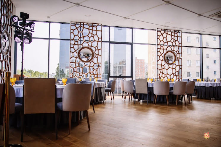 Банкетный зал  в «Джентльмены удачи» фотография №5