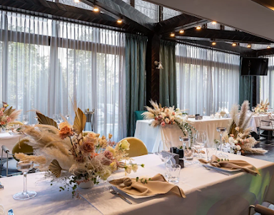  ресторан Somemeat