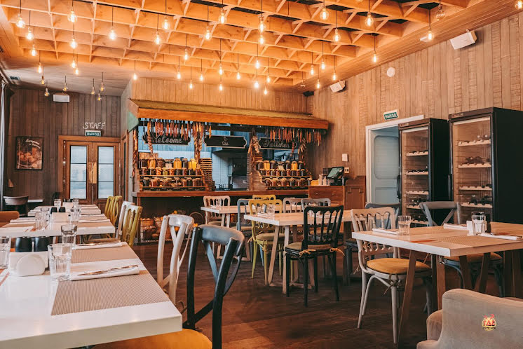 Каминный зал  в «Пряности & Радости на ВО» фотография №6