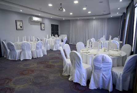 Банкетный зал в Основной зал