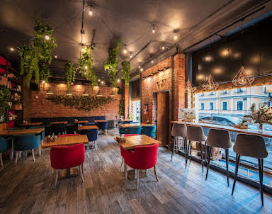 День рождения в Family Friends