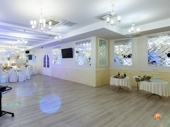 Малый банкетный зал в «Колизей Холл» фотография №13