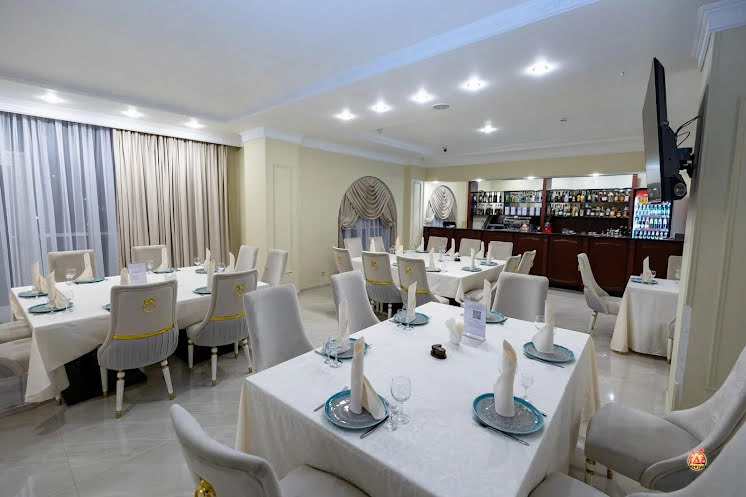 Ресторан «Версаль» в «Корона» фотография №1