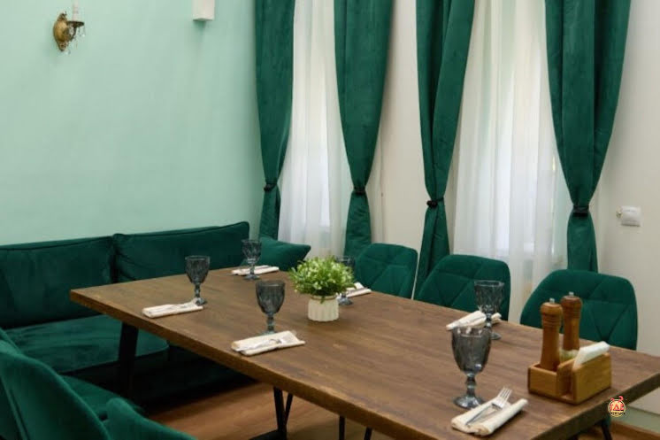 Зал «Изумрудный» в «У Александра» фотография №2