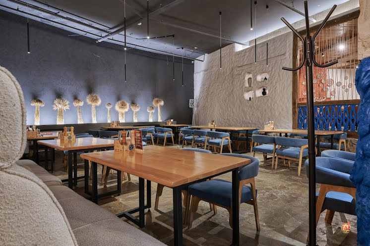 Основной зал  в «БаклаДжани» фотография №8