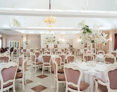  ресторан Шер Хоф