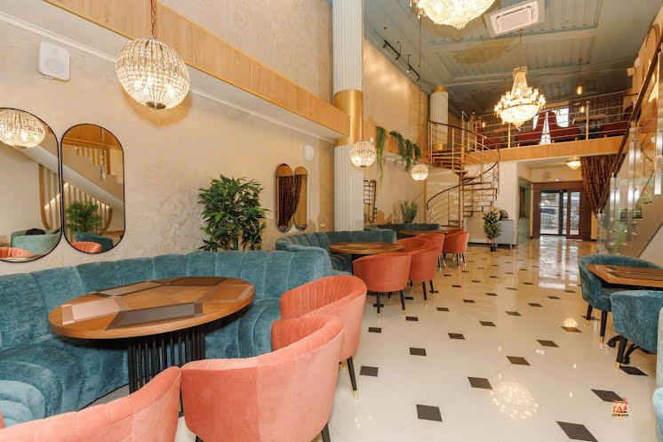 Зал на первом этаже  в «ShahNar» фотография №1