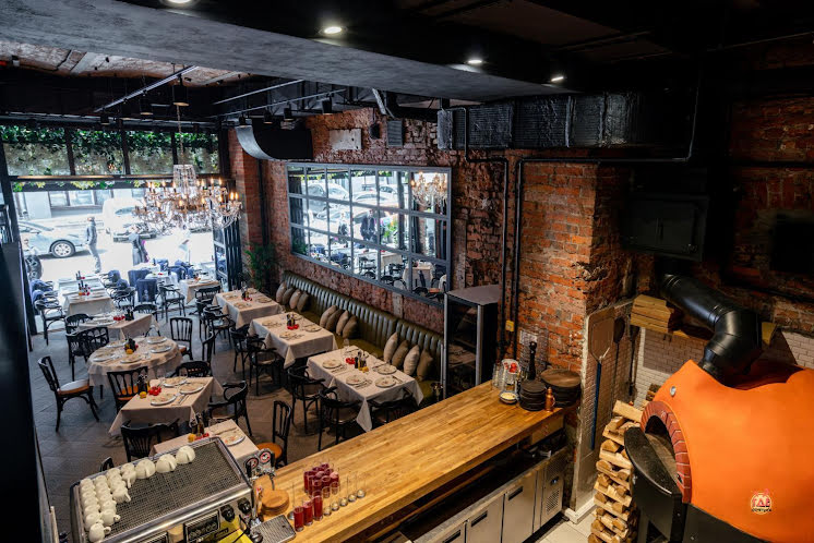 Большой зал в «IL SOLO» фотография №9