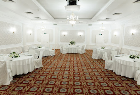 Зал «Толстой» в Зал «Лермонтов»