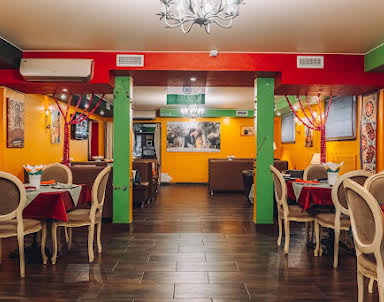  ресторан Bollywood Nights