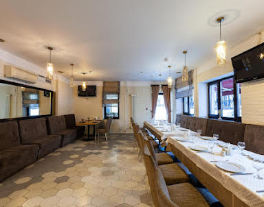  ресторан Сандал