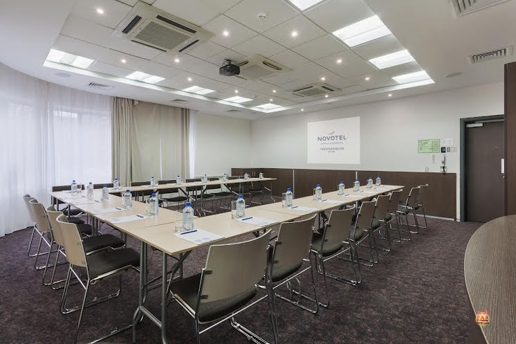 Зал «Бирюза» в «Novotel Yekaterinburg Centre» фотография №16