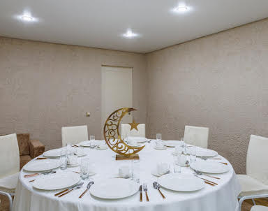  ресторан Эмиз